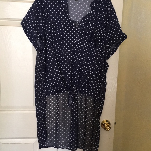 French Laundry Tops - French Laundry blue n white polka dot shirt 3x
